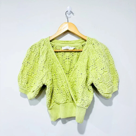 ASTR THE LABEL Elowen Puff Sleeve  Sweater - Picture 4 of 8